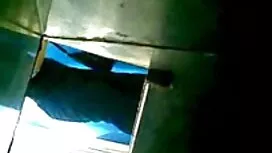 Các Cô Gái Cưỡi clip ...