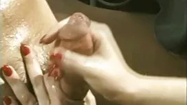 Thiếu mái tóc màu cl ...