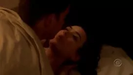 Một người phụ nữ có  ...