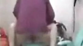 Cô Gái Với Kính phim ...