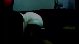 Một người phụ nữ với ...