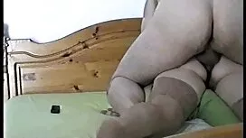 Ở nhà với anh ta, tr ...