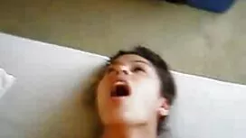 Isak là một vũ sẽ nh ...