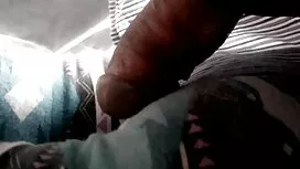 Hai người thích tiệc ...