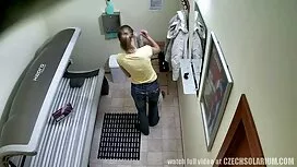 Sự đồi trụy bà rên r ...