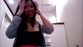 Cô ấy đã đi xa trong ...