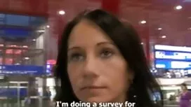 Patricia Garcia đỏ c ...